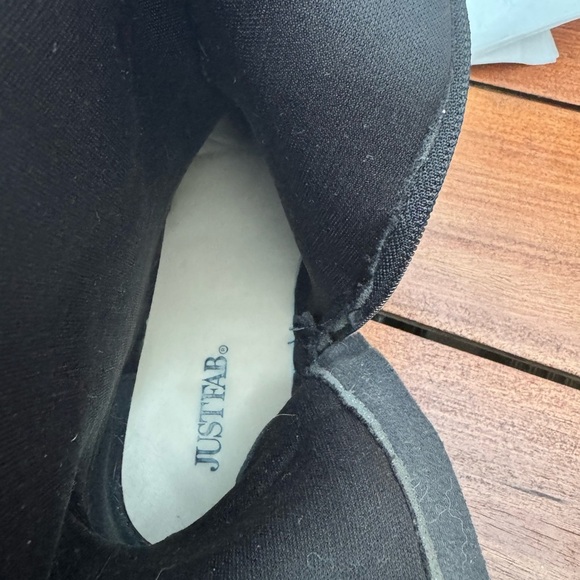 JustFab Flat Boots Ride Around Size 7 Wide Width - Picture 9 of 16